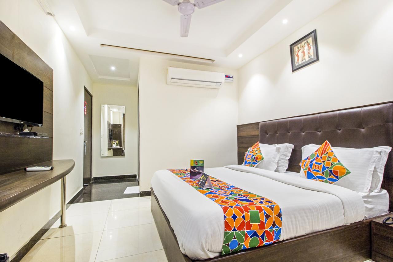 Fabexpress Le Continental Paharganj New Delhi Hotell Eksteriør bilde