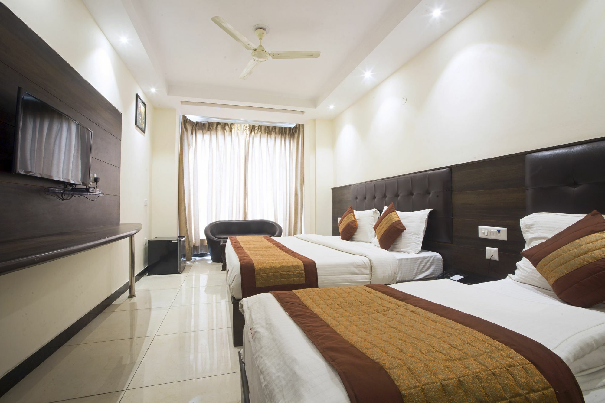 Fabexpress Le Continental Paharganj New Delhi Hotell Eksteriør bilde
